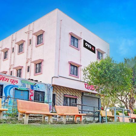 Hotel O Pankaj Hotel & Lodge Gangapur  Экстерьер фото