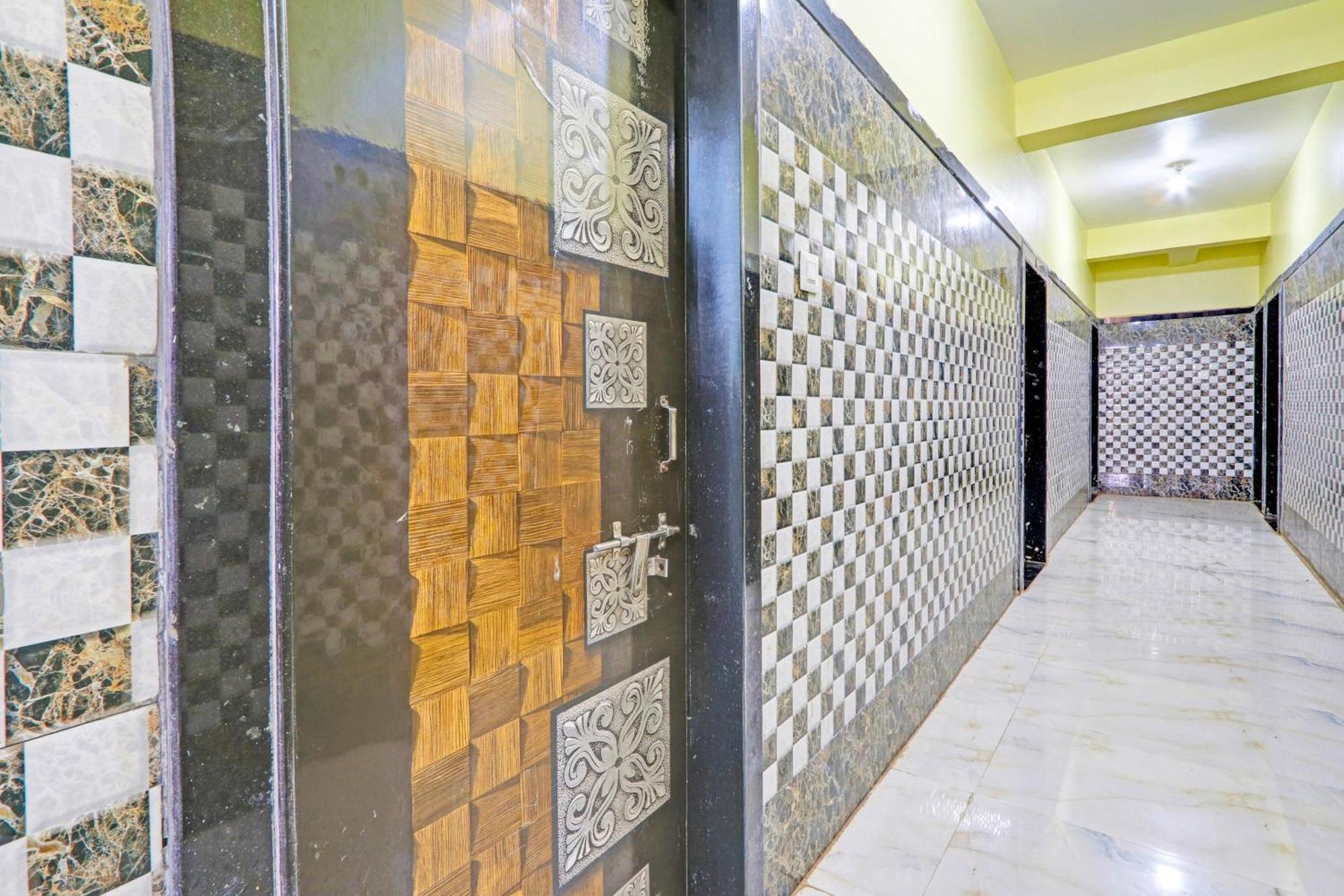 Hotel O Pankaj Hotel & Lodge Gangapur  Экстерьер фото