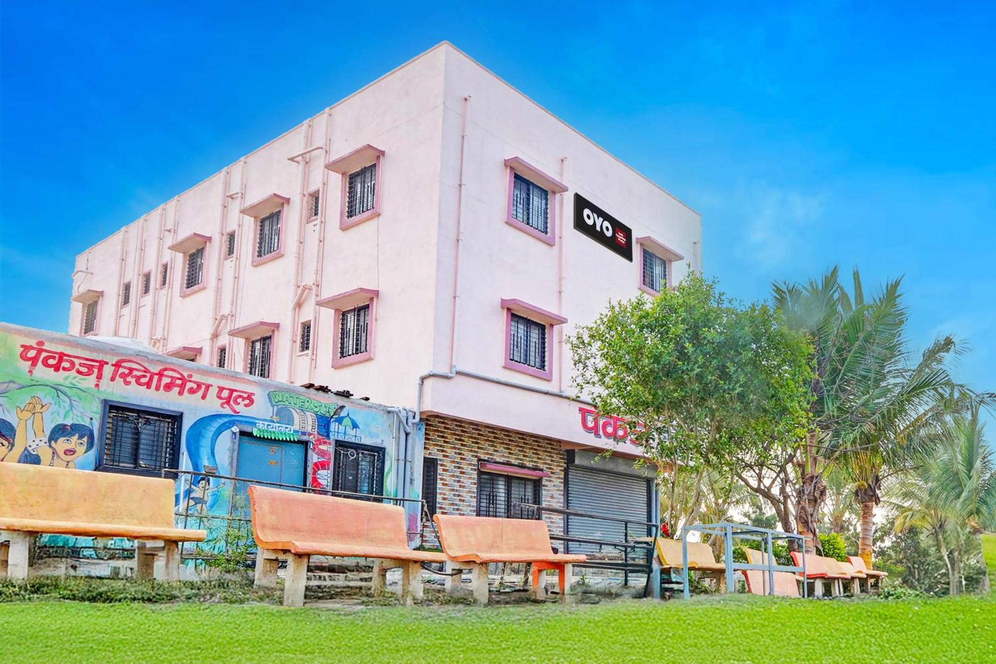 Hotel O Pankaj Hotel & Lodge Gangapur  Экстерьер фото