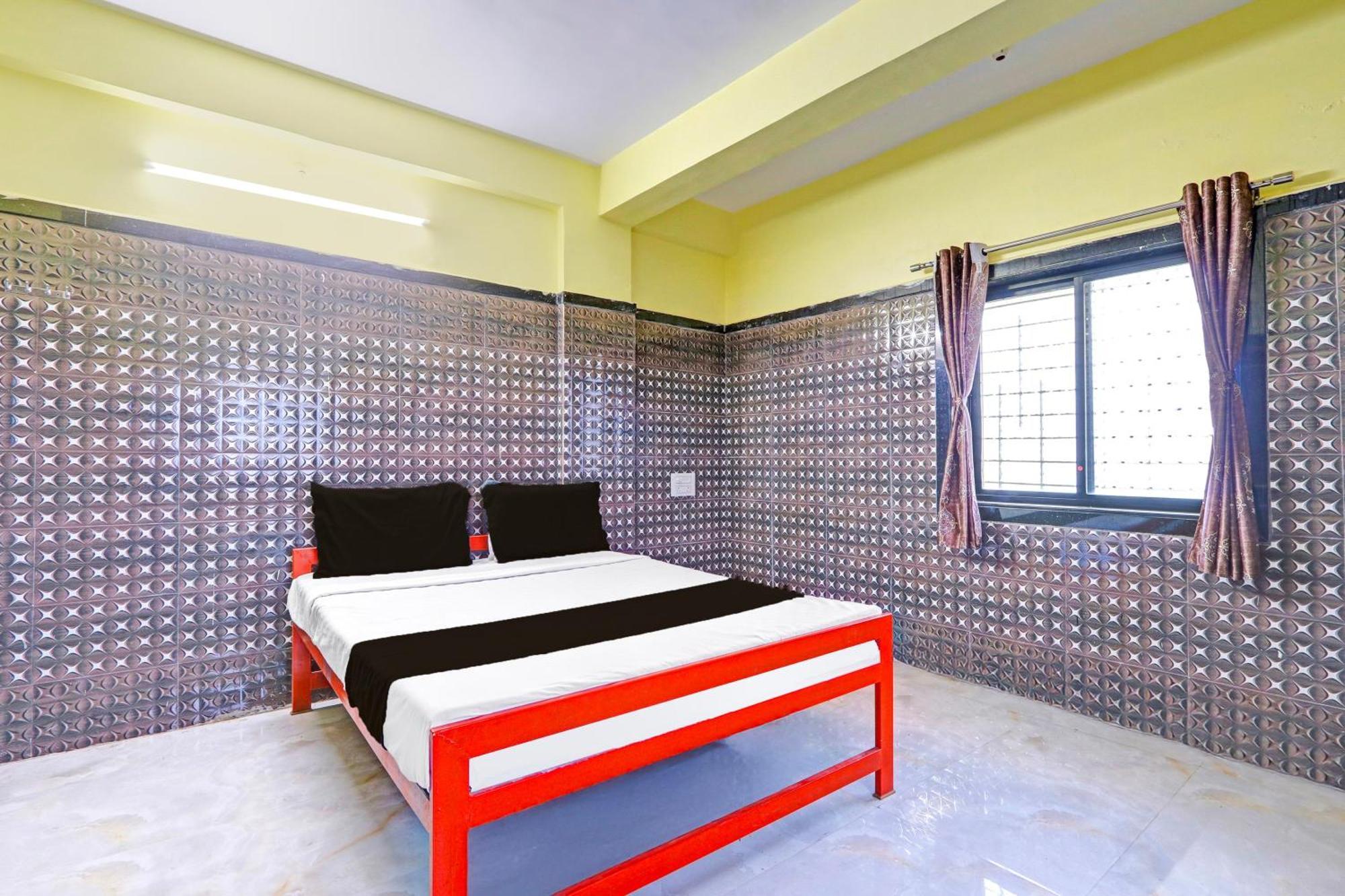 Hotel O Pankaj Hotel & Lodge Gangapur  Экстерьер фото