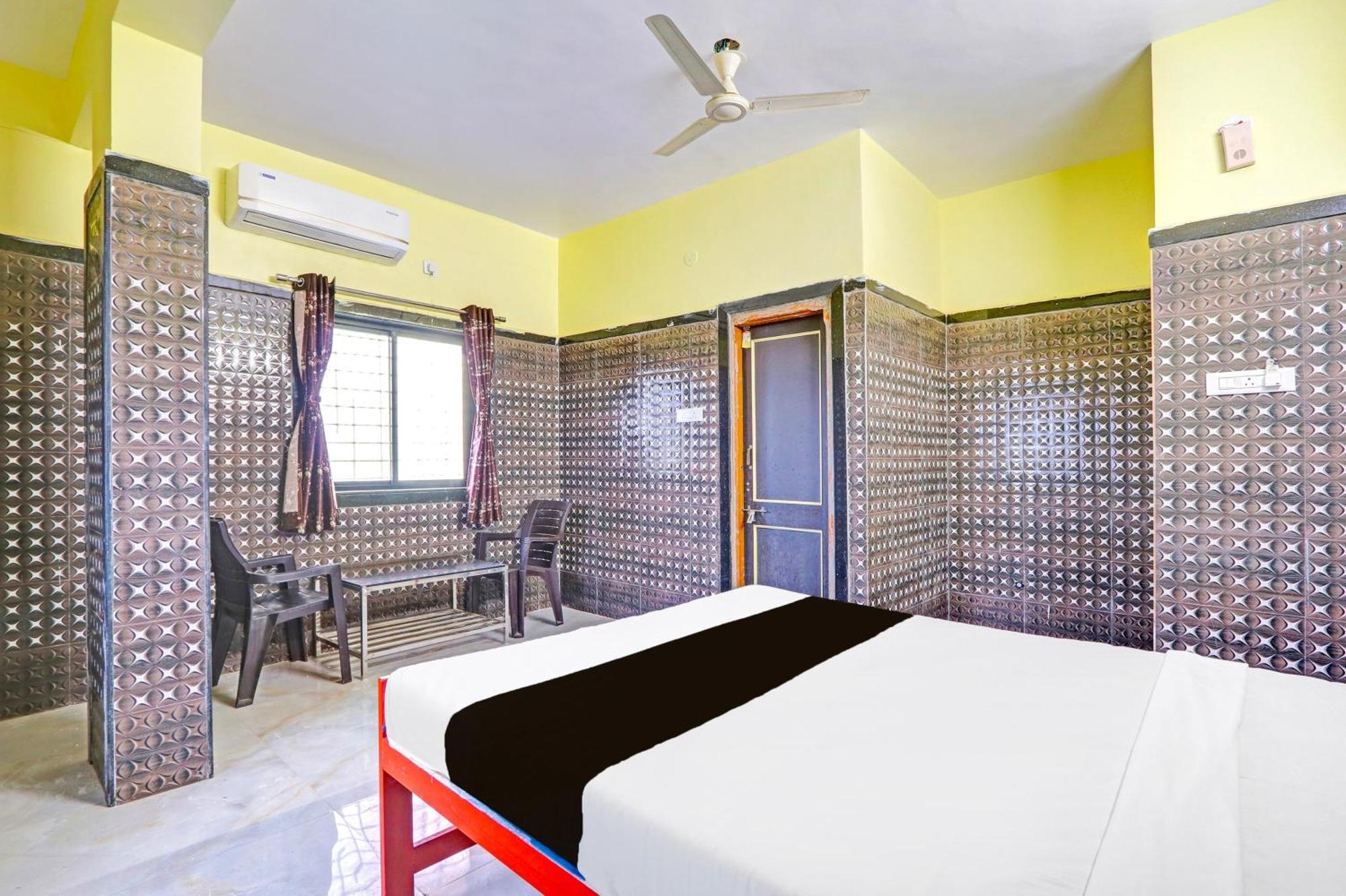 Hotel O Pankaj Hotel & Lodge Gangapur  Экстерьер фото