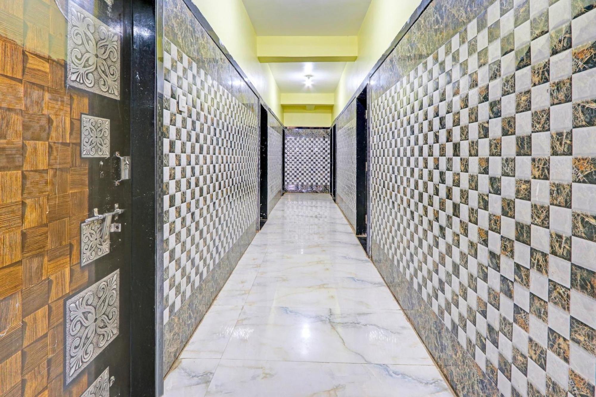 Hotel O Pankaj Hotel & Lodge Gangapur  Экстерьер фото